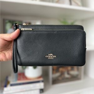 NWOT Coach Black Double zip Leather Wristlet